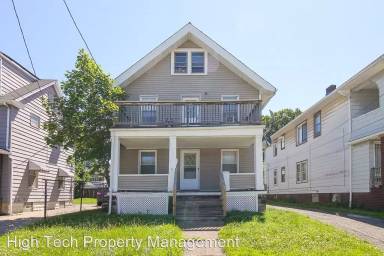 Main picture of 3071 W 111th St
