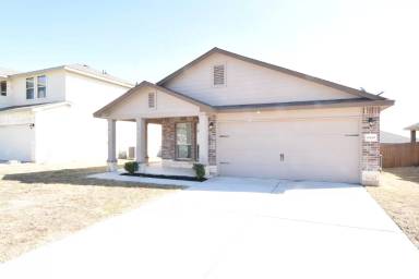 Main picture of 6502 Clear Brook Dr