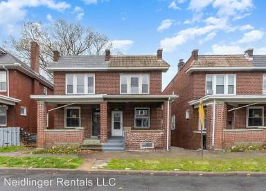 Main picture of 2732 Reel St