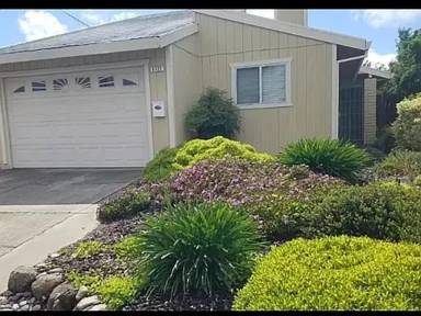 Main picture of 5327 Hillsdale Blvd