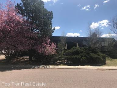 Main picture of 6415 Yvonne Way