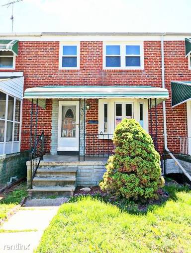 Main picture of 1923 Barry Rd