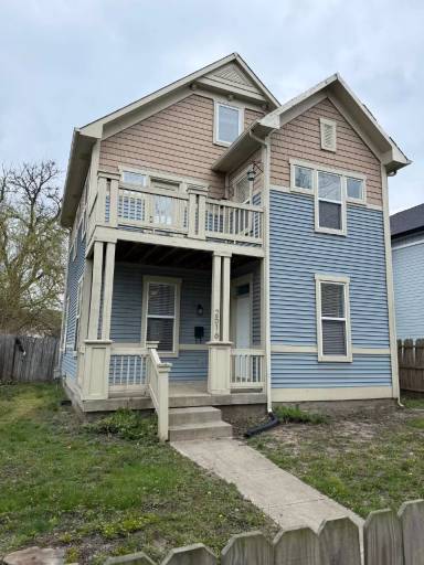 Main picture of 2516 N College Ave
