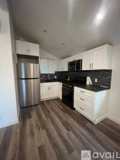 Main picture of 529 Runnymede St