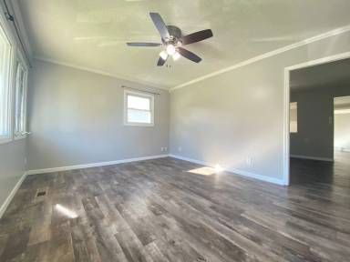 Main picture of 8112 Sycamore Ave