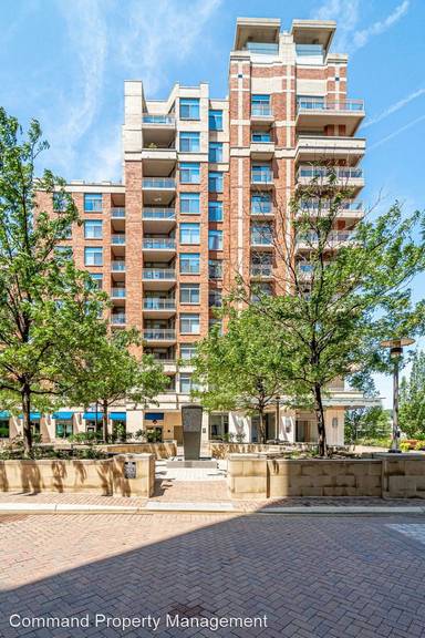 Main picture of Eclipse On Center Park Condominiums