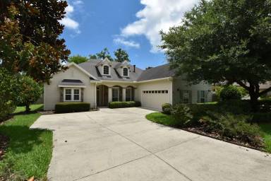 Main picture of 2803 SW 92nd Ter