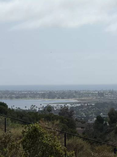 Main picture of 3652 Clairemont Dr