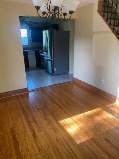 Main picture of 124 Maxwell Ave