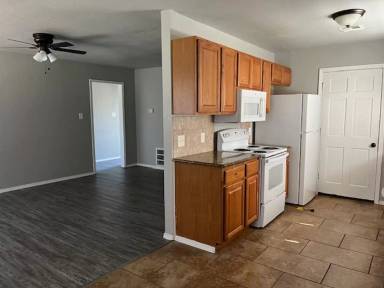Main picture of 4724 SE Sunnymeade Dr