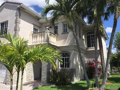 Main picture of KENDALL VILLAGE TOWNVILLA