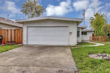 Main picture of 568 N Eden Ave