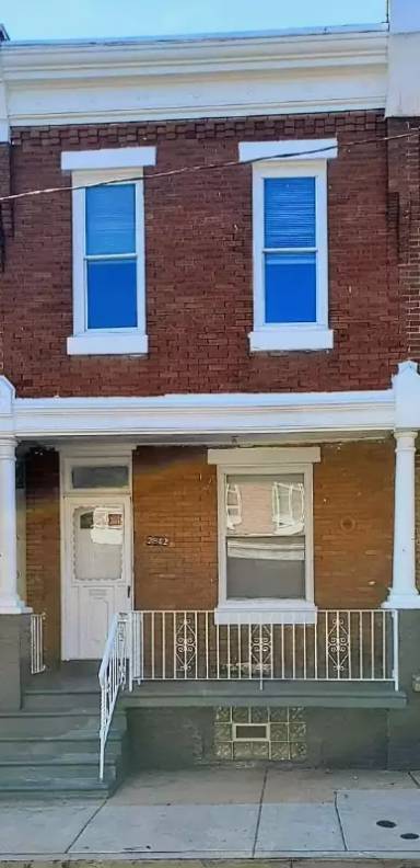 Main picture of 2942 N Stillman St