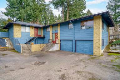 Main picture of 16811 NE Glisan St