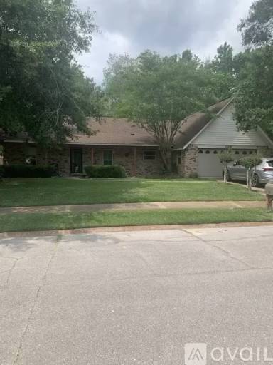 Main picture of 122 Lynne Therese Cir
