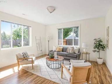 Main picture of 4565 SE 113th Ave