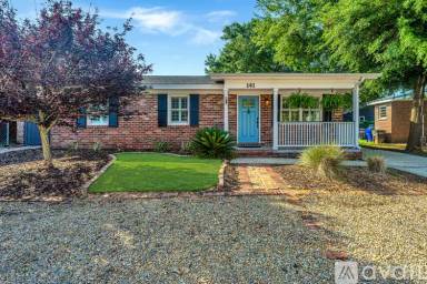 Main picture of 141 Rose Ln