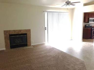 Main picture of 1060 Olive Ct