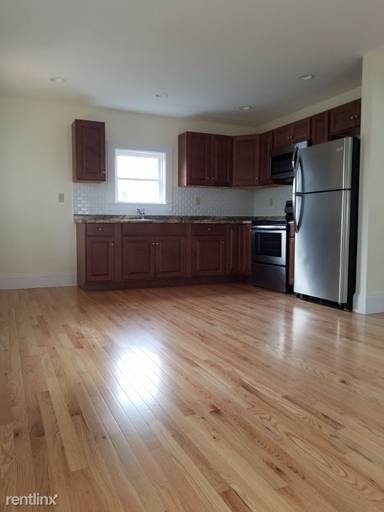 Main picture of 57 W Coit St