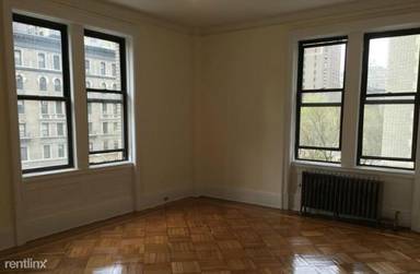 Main picture of 220 W 98th St Apartments