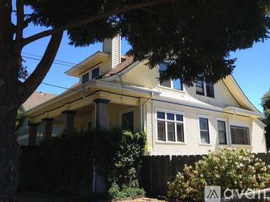 Main picture of 709 Laurel St