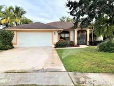 Main picture of 101 Royal Ct