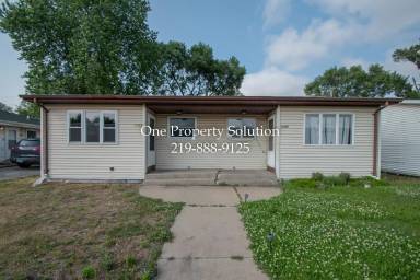 Main picture of 1143 Logan St