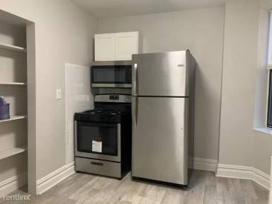 Main picture of 110 61st St