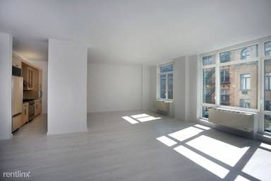 Main picture of Soho 55