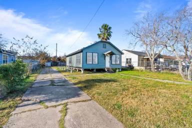 Main picture of 3127 Magnolia St
