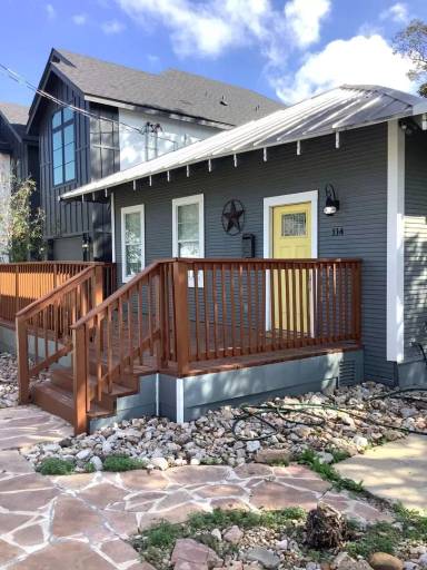 Main picture of 114 Kearney St