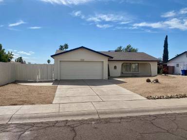 Main picture of 18402 N 47th Dr