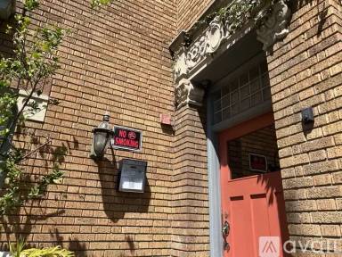 Main picture of 649 N Rossmore Ave