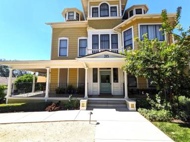 Main picture of 395 South Marengo Avenue - 111