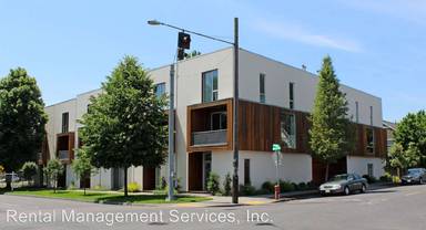 Main picture of 632 NE Knott St
