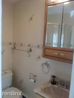 Main picture of 918 W Camplain Rd