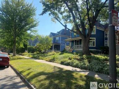 Main picture of 574 Marshall Ave