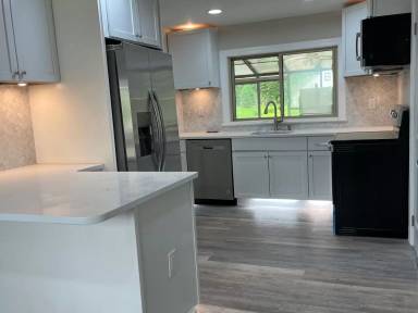 Main picture of 2650 Morris Rd