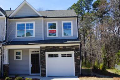 Main picture of 1038 Arbor Edge Ln