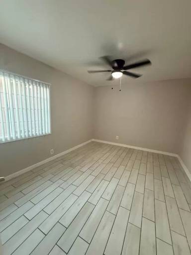 Main picture of 1010 L St