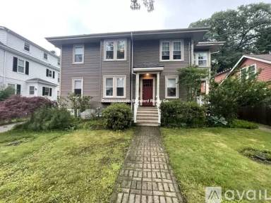 Main picture of 17 Hillside Rd