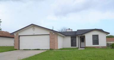 Main picture of 107 Bridle Dr