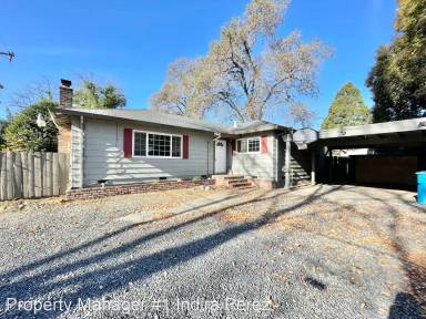 Main picture of 841 McMinn Ave