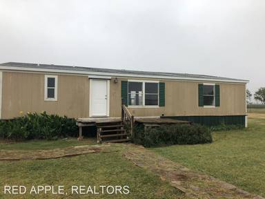 Main picture of 874 County Road 304