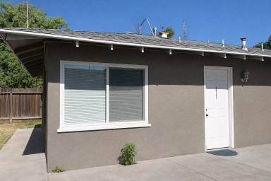 Main picture of 3612 E Iowa Ave