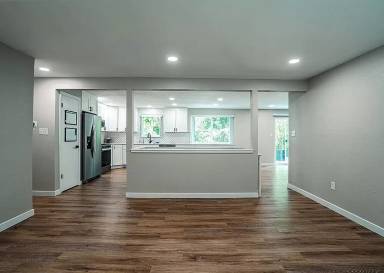 Main picture of 4854 S Parfet St