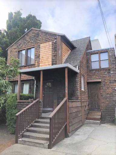 Main picture of 2327 Dwight Way