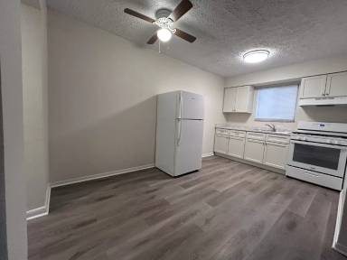 Main picture of 1243 Summit St