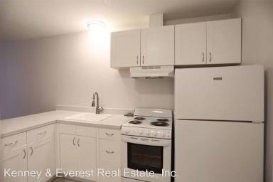 Main picture of 230 Wayne Ave