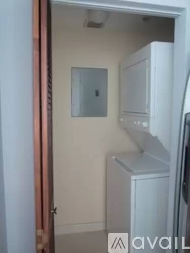 Main picture of Cosmopolitan condo